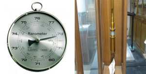 How does a barometer work